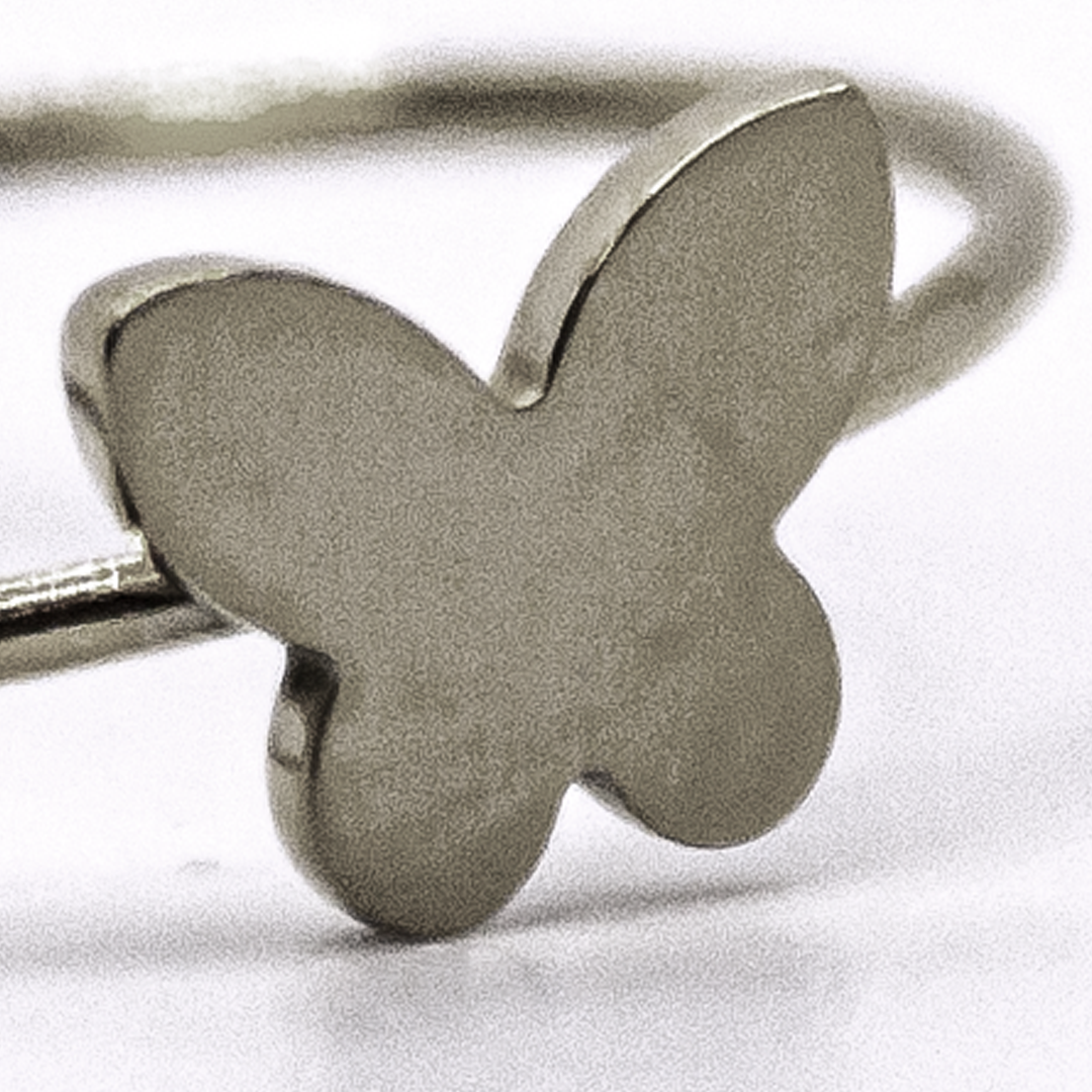 Anello Farfalla in acciaio 316L regolabile – silver o gold – ipoallergenico, in promozione
