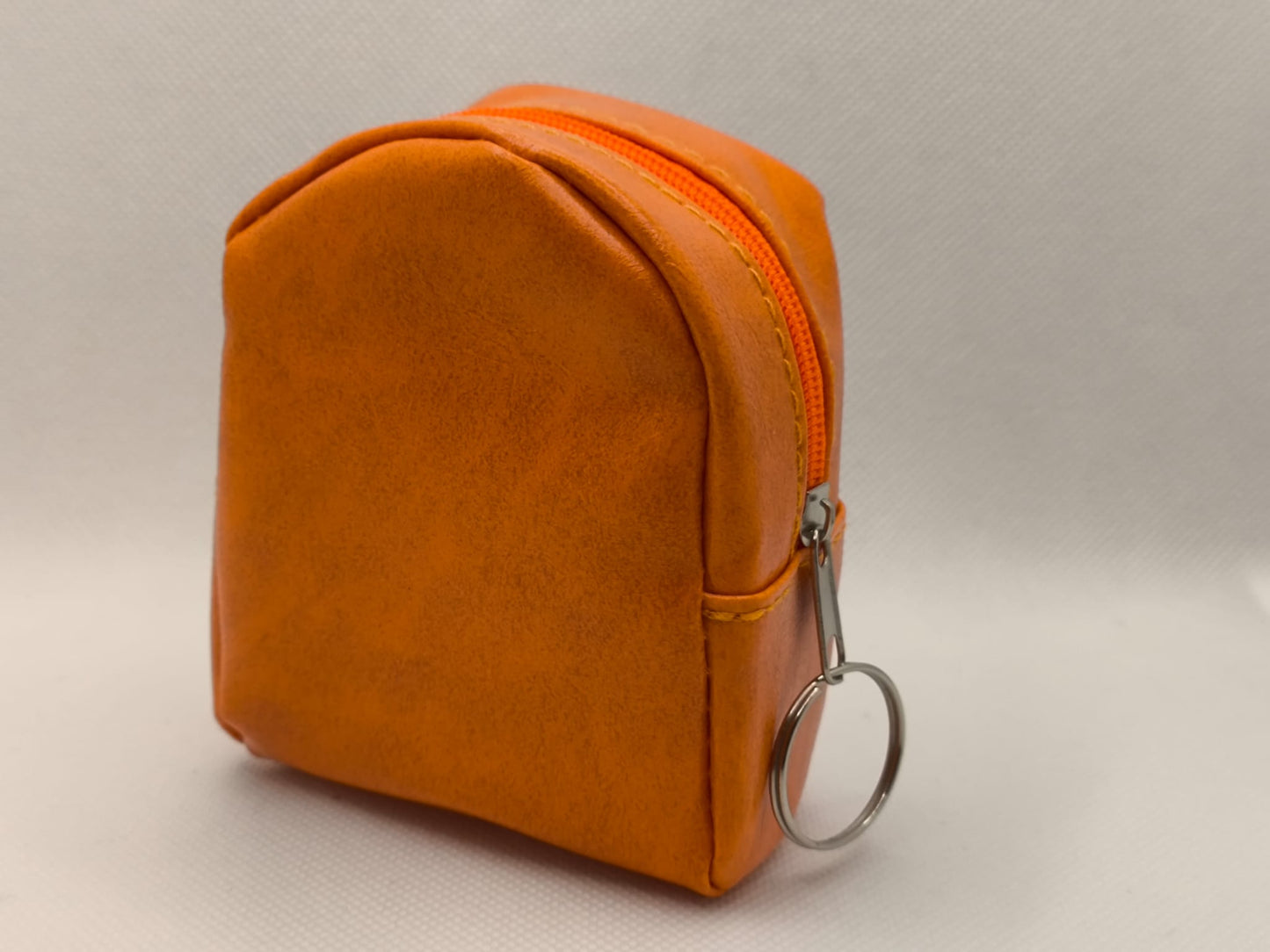 Borsetta Portamonete Personalizzabile – Stile ed Eleganza per Ogni Viaggio