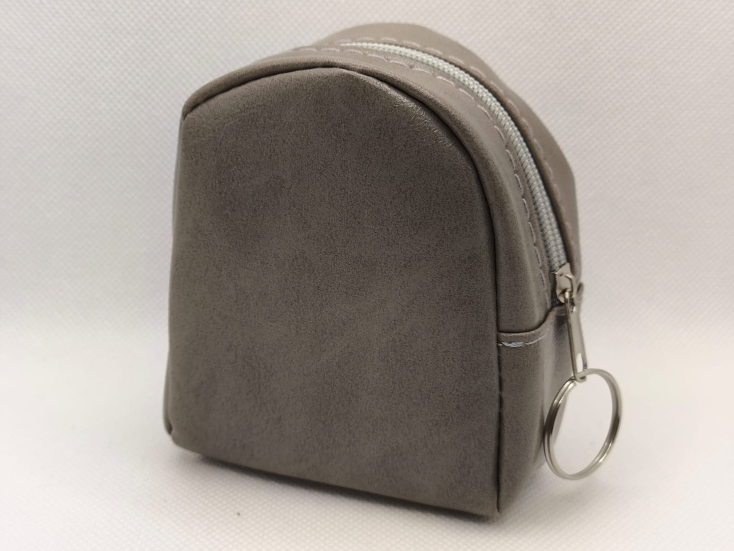 Borsetta Portamonete Personalizzabile – Stile ed Eleganza per Ogni Viaggio