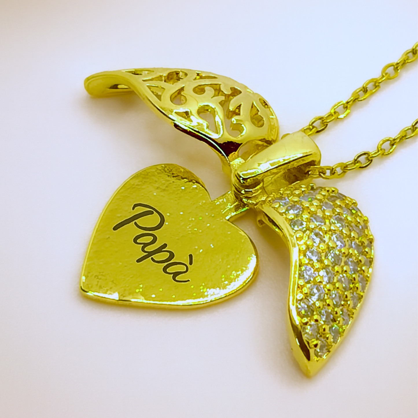 "Rifugio d’Amore" – Collana in Oro o Argento con Cuore Apribile Personalizzabile