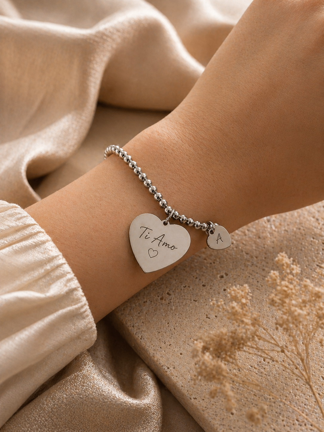Bracciale Personalizzato “Legame del Cuore” in Acciaio 316L – Incisione Nome, Data o Frase