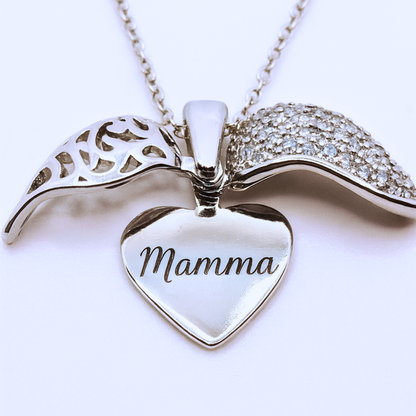 "Rifugio d’Amore" – Collana in Oro o Argento con Cuore Apribile Personalizzabile