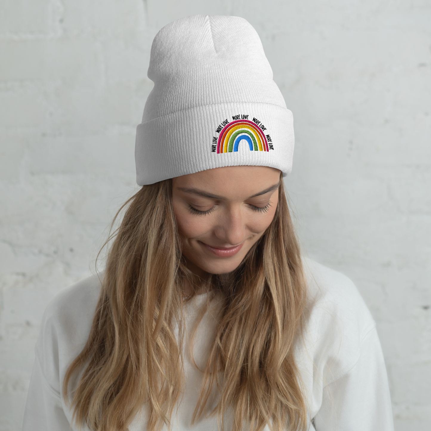 Cappello Ricamato Donna – Stile e Comfort in Ogni Stagione