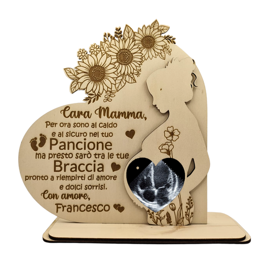 Decorazione in Legno Personalizzata Amore in Attesa – Dedica Speciale per la Mamma in Attesa