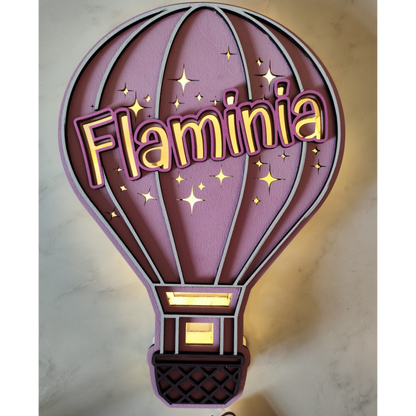 Lampada a Forma di Mongolfiera in Legno – Taglio Laser con Nome Personalizzato
